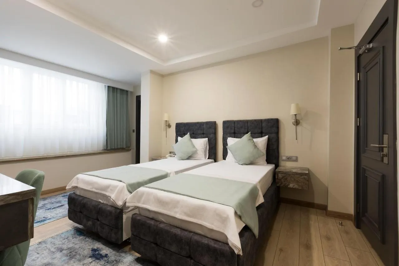 Florya Novi Hotel Istanbul 0*,